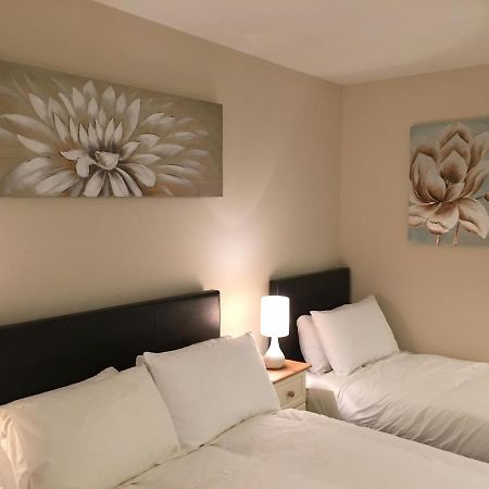 Leitrim Inn Carrick on Shannon Екстериор снимка