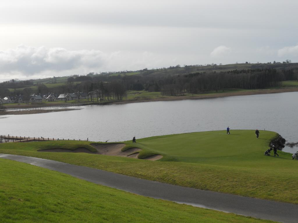 Leitrim Inn Carrick on Shannon Екстериор снимка